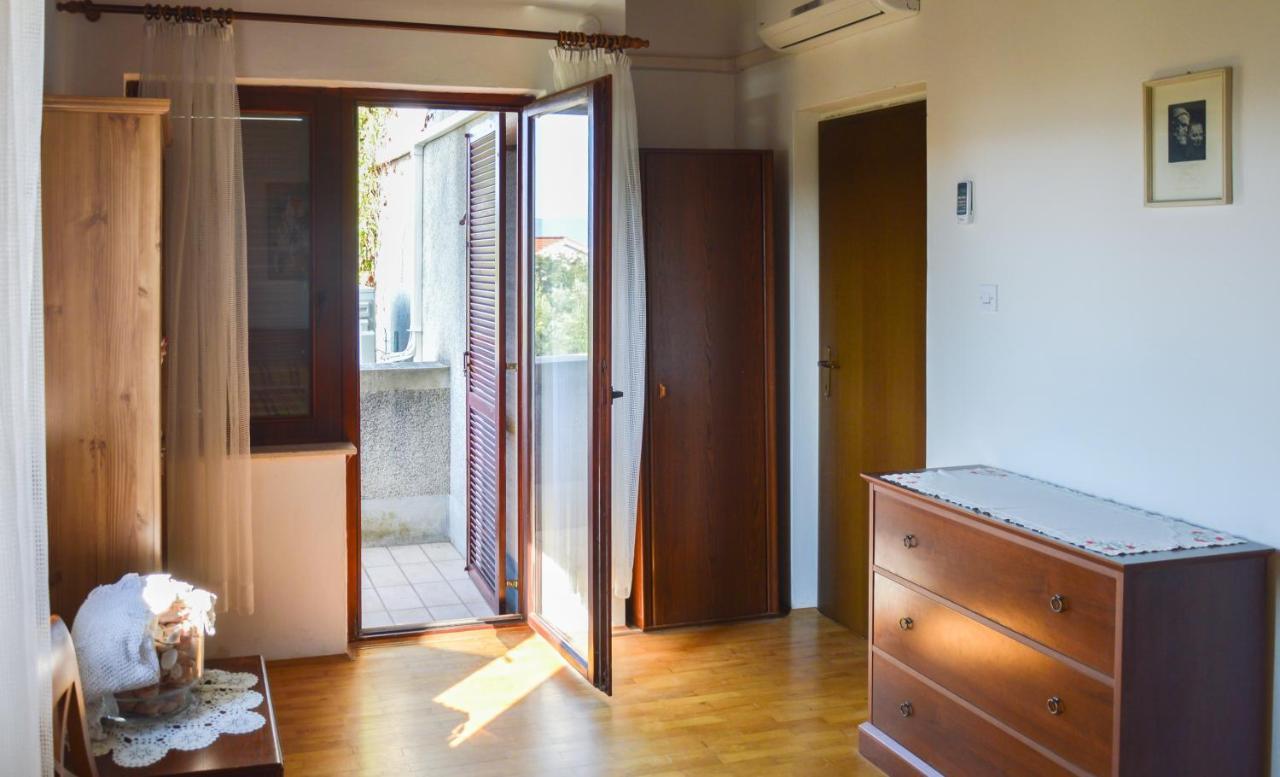 Apartment Zoja Pinezići Dış mekan fotoğraf