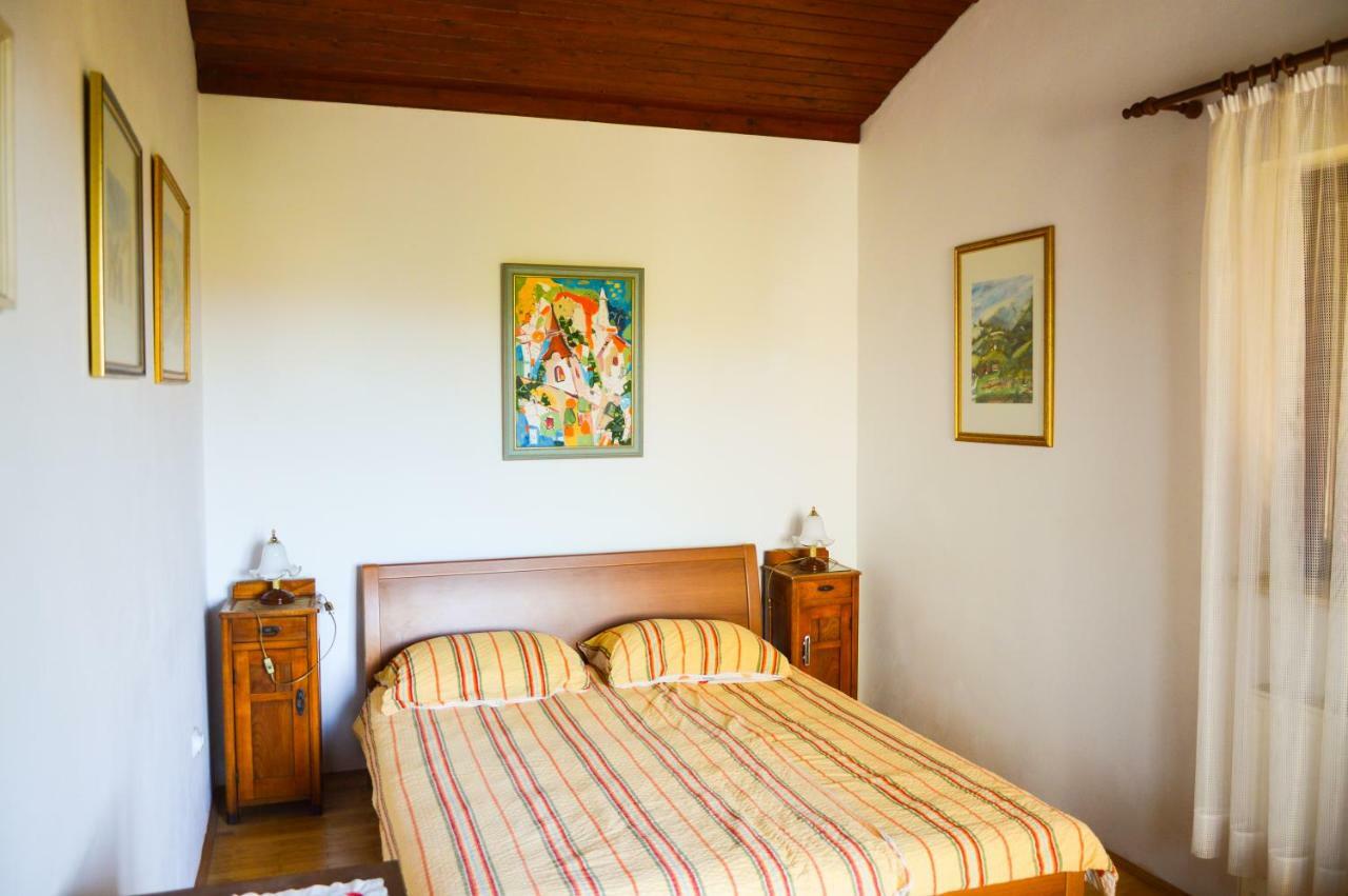 Apartment Zoja Pinezići Dış mekan fotoğraf