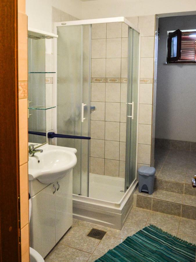 Apartment Zoja Pinezići Dış mekan fotoğraf